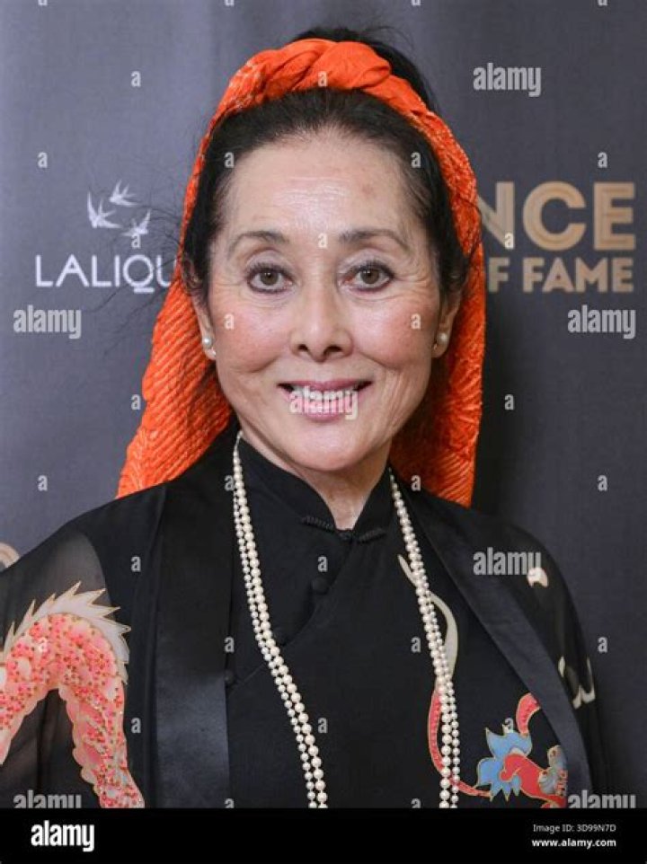 Adele Yoshioka Biography, Age, Height, Husband, Net Worth, Family