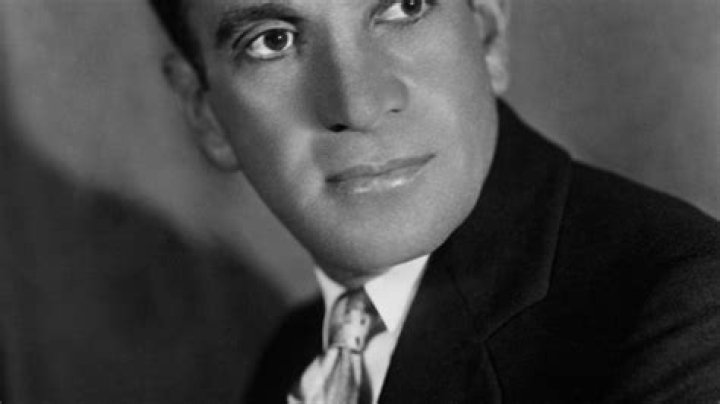 Al Jolson Biography, Age, Height, Wife, Net Worth, Family