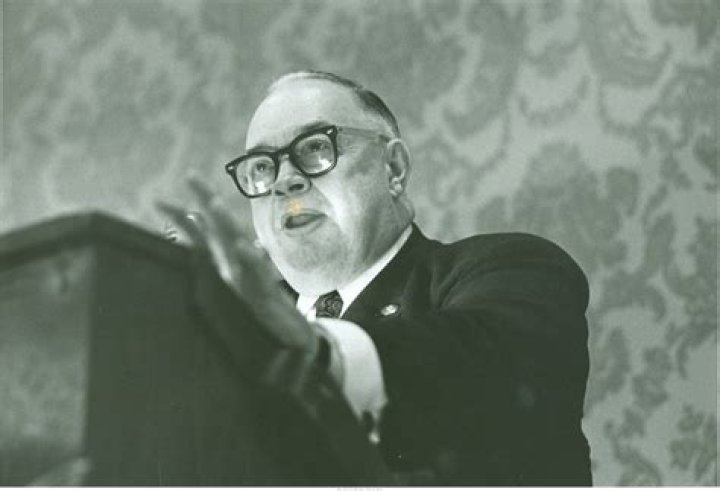 Harold Roe Bartle Biography, Age, Height, Wife, Net Worth and Family