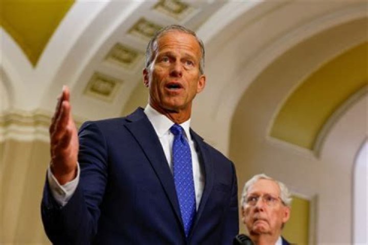 John Sununu Biography, Age, Height, Wife, Net Worth, Family