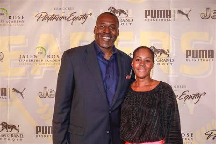 Lomas Brown Biography, Age, Height, Wife, Net Worth, Family