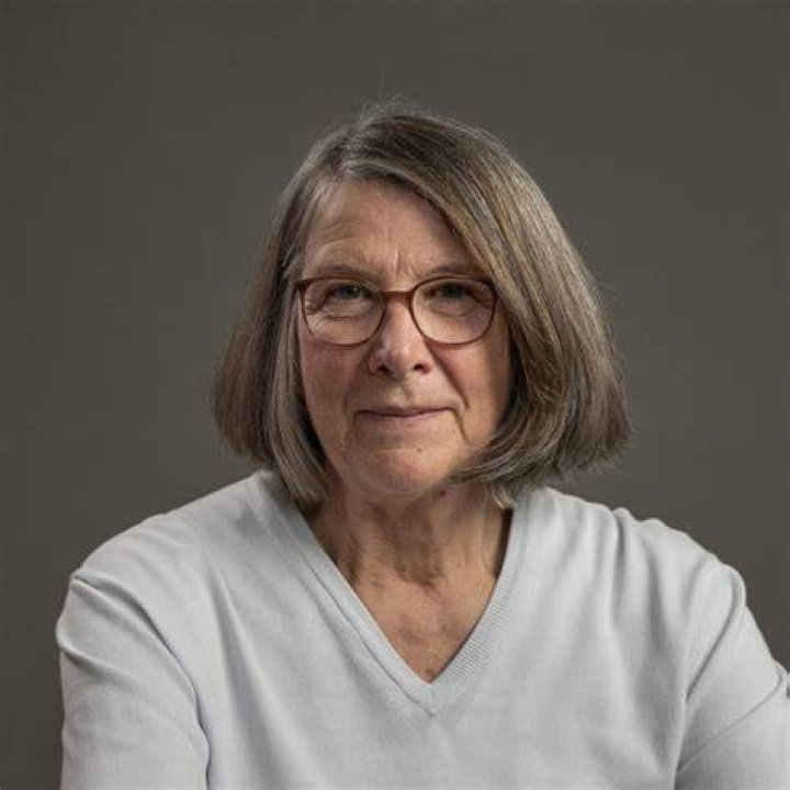 Lynda Thomas biografía, edad, altura, esposa, net worth, familia