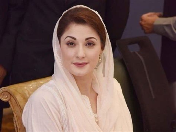 Maryam Nawaz Biography, Age, Height, Husband, Net Worth, Family