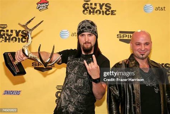 Mike Wengren Biography, Age, Height, Wife, Net Worth, Family