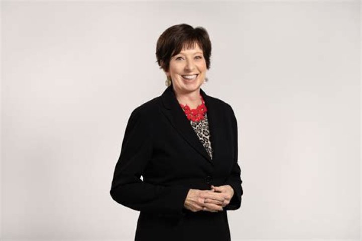 Muffet McGraw biografía, edad, altura, esposa, net worth, familia