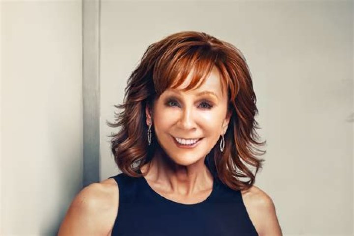 Reba McEntire Biography, Age, Height, Husband, Net Worth, Family
