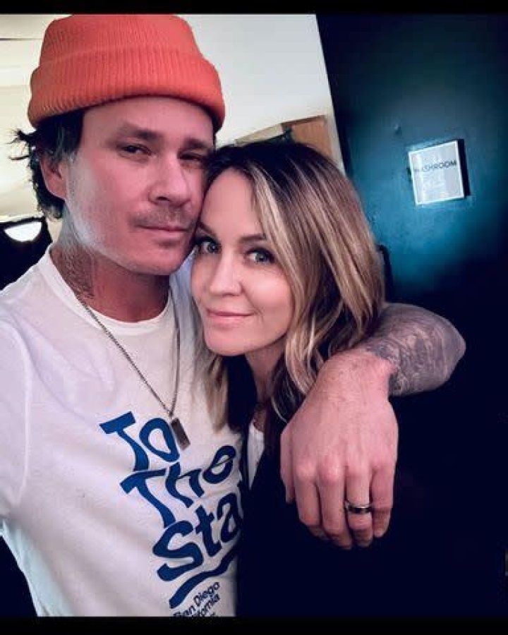 Tom DeLonge Biography, Age, Height, Wife, Net Worth, Family